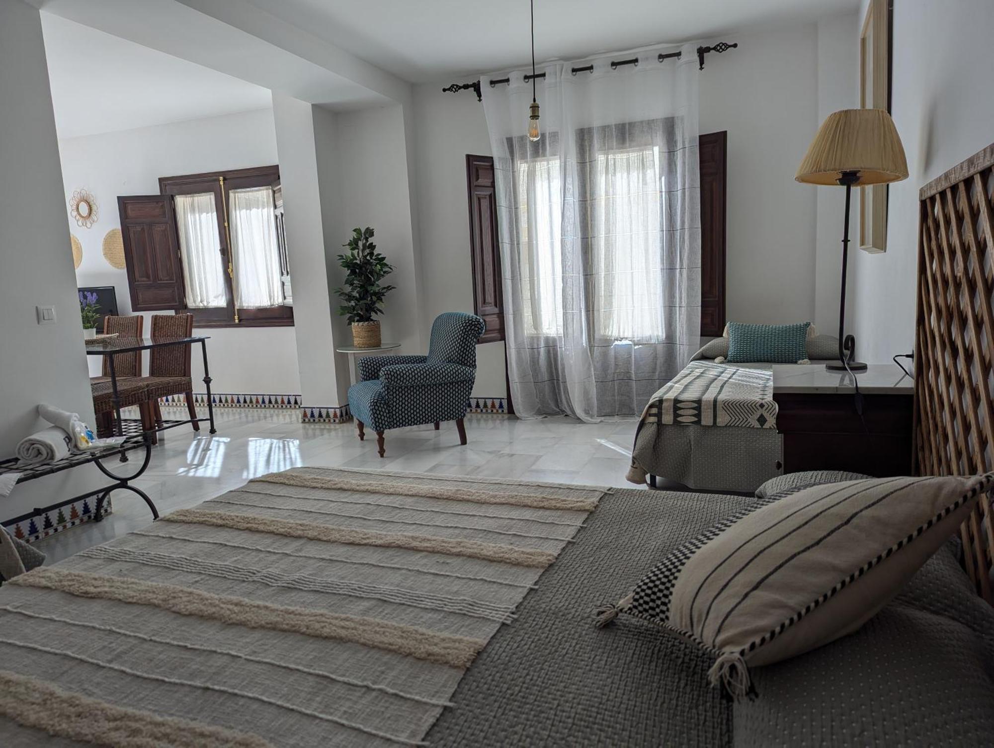 Apartamentos Plaza Кордова Экстерьер фото