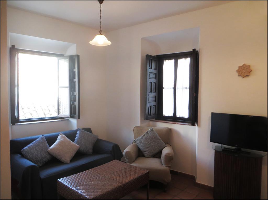 Apartamentos Plaza Кордова Экстерьер фото