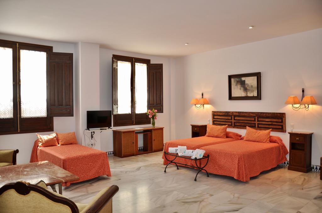 Apartamentos Plaza Кордова Экстерьер фото