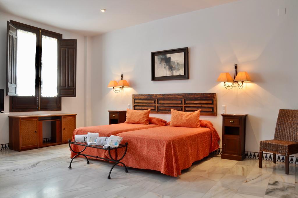 Apartamentos Plaza Кордова Экстерьер фото
