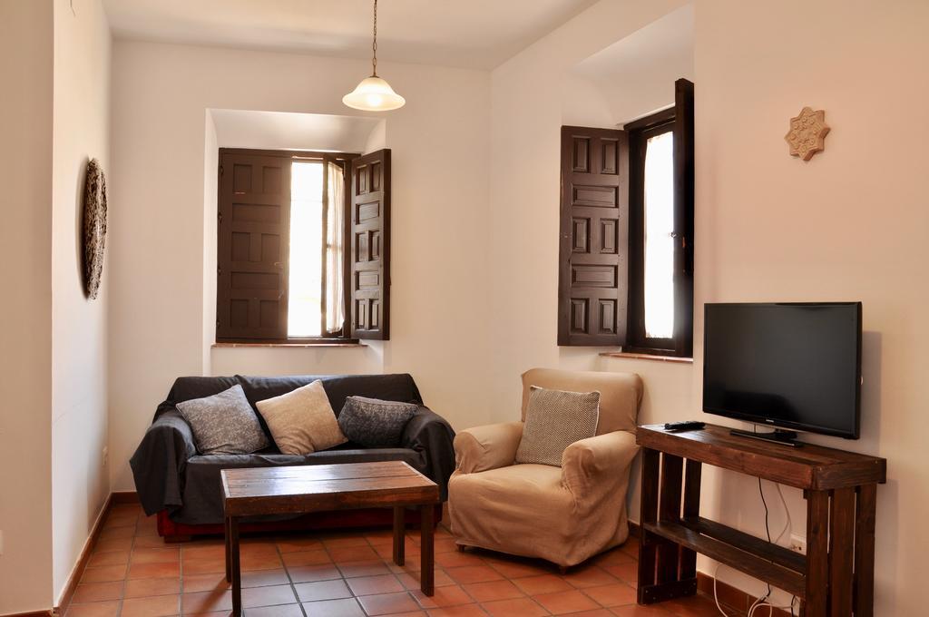 Apartamentos Plaza Кордова Экстерьер фото